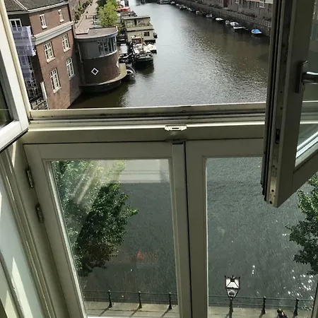 Luxury Duplex Along Canal アムステルダム