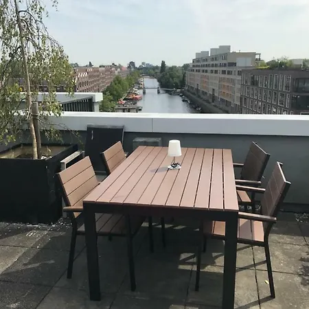 アパート Luxury Duplex Along Canal